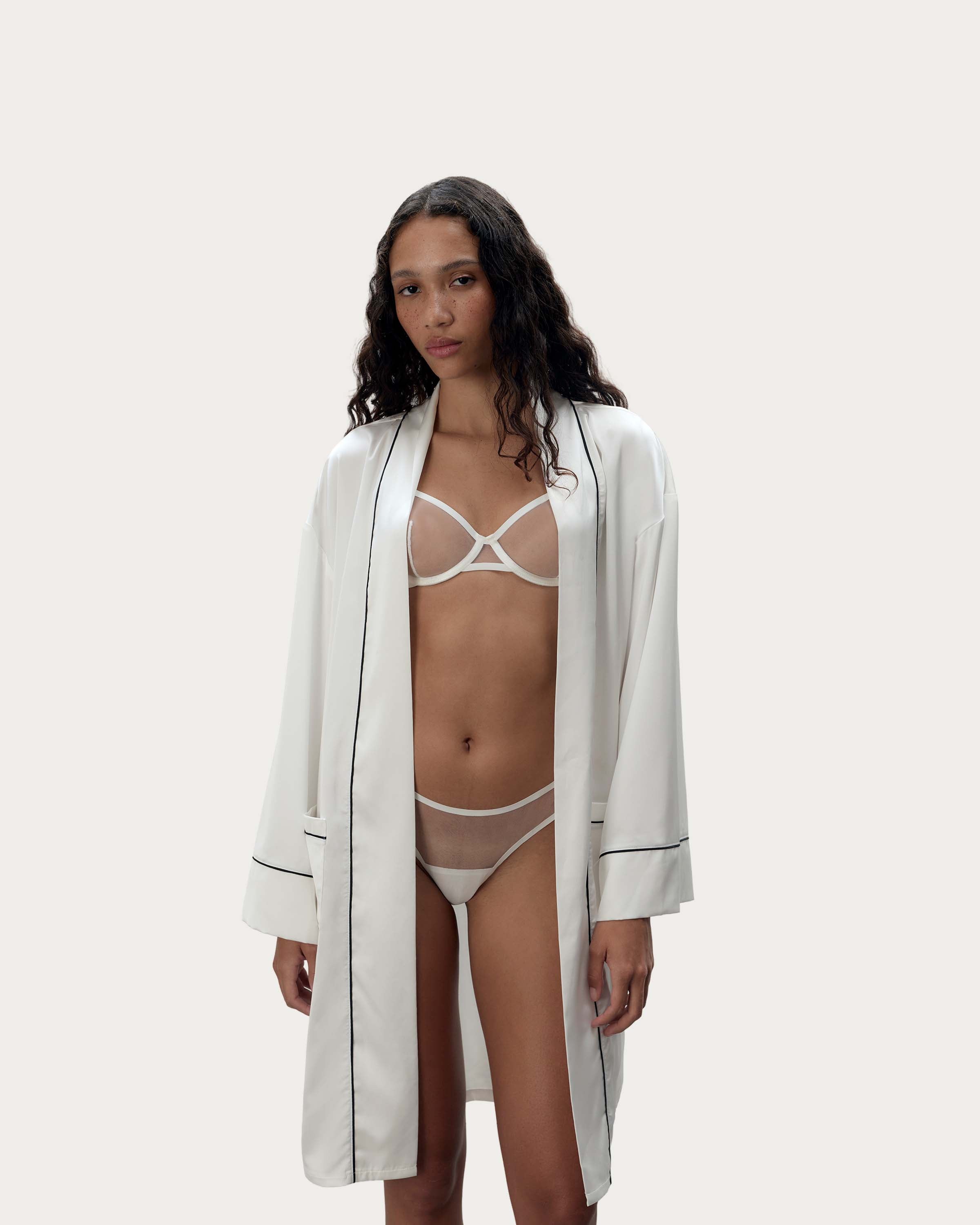 Lydia Kimono - Room Service